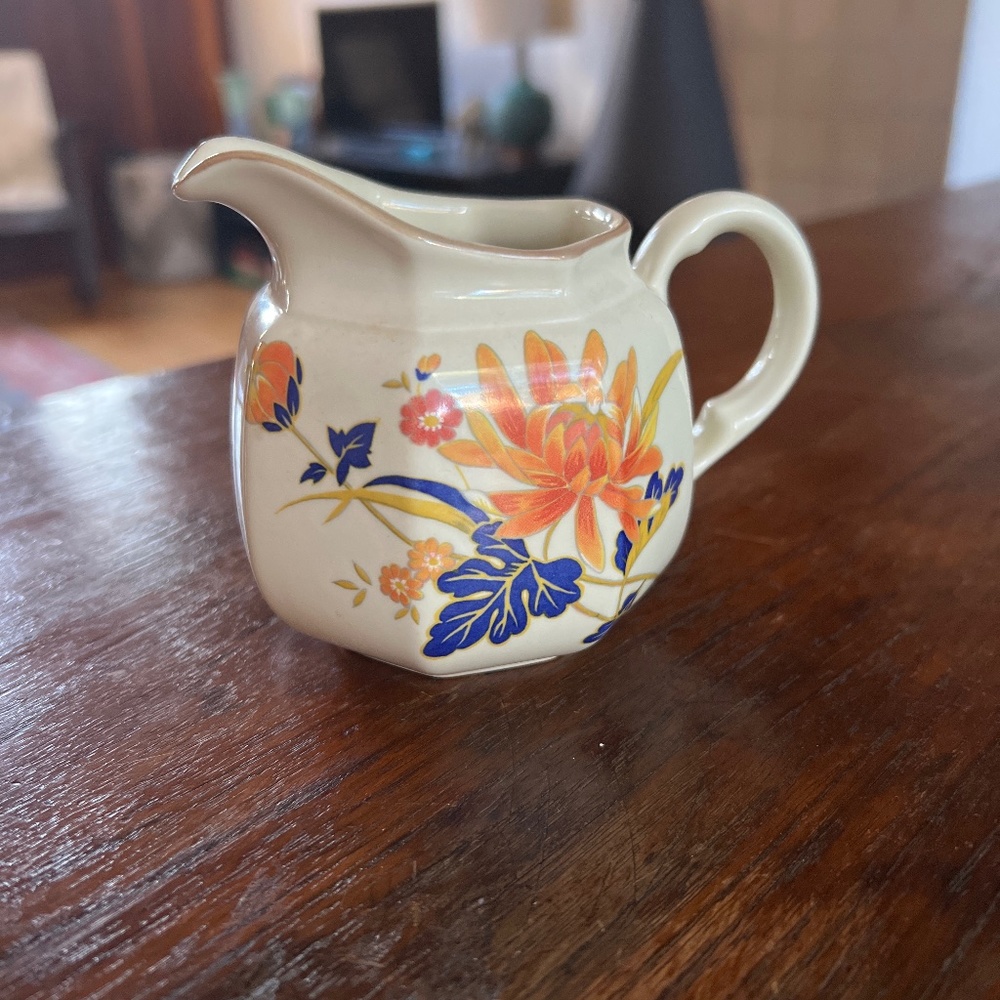 Chrysanthemums Creamer Vintage